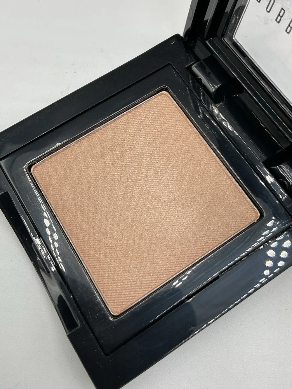 Bobbi Brown Shimmer Wash Eyeshadow in Champagne - BNWOB, Discontinued & HTF